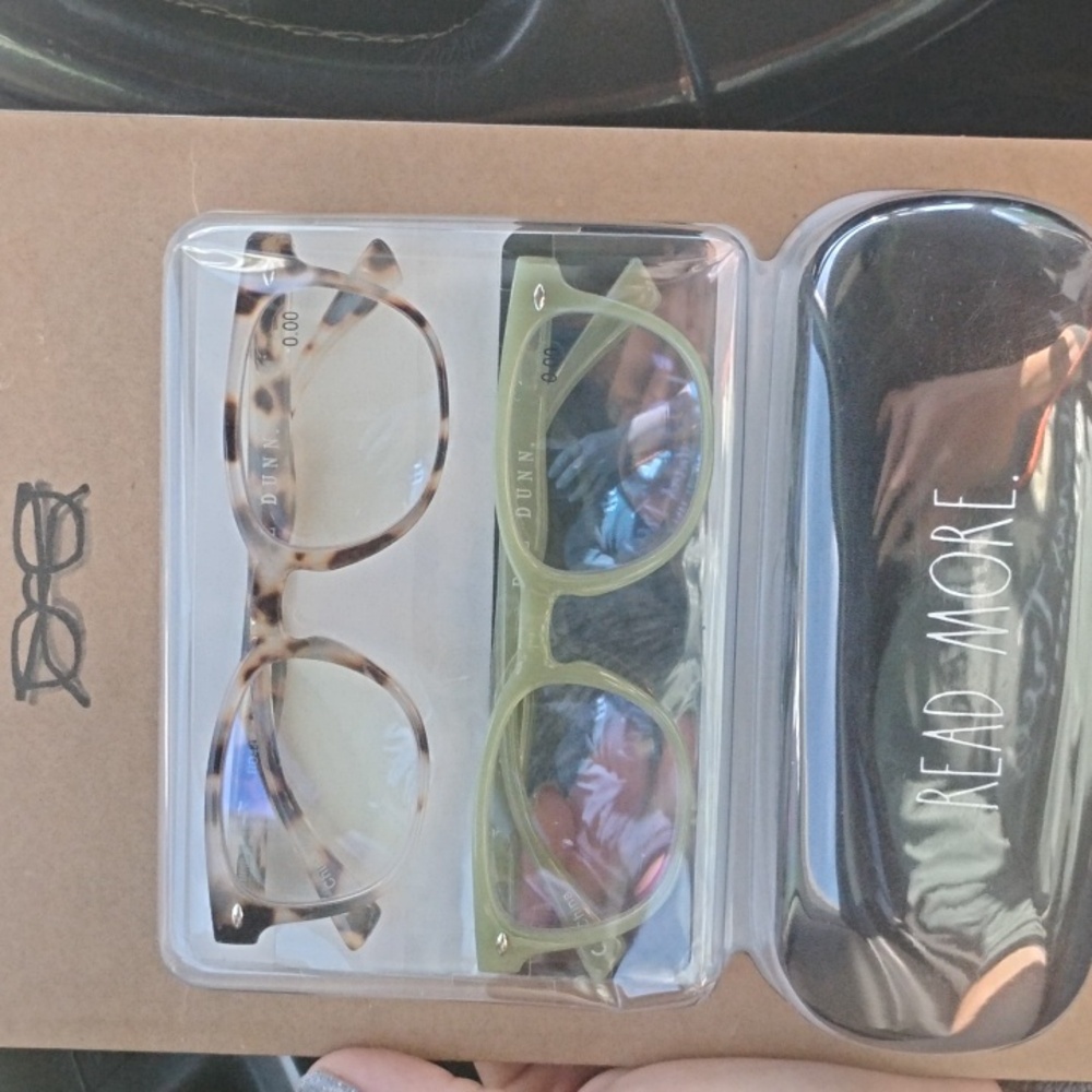 Rae Dunn 0.0 no strength blue light blocking glasses